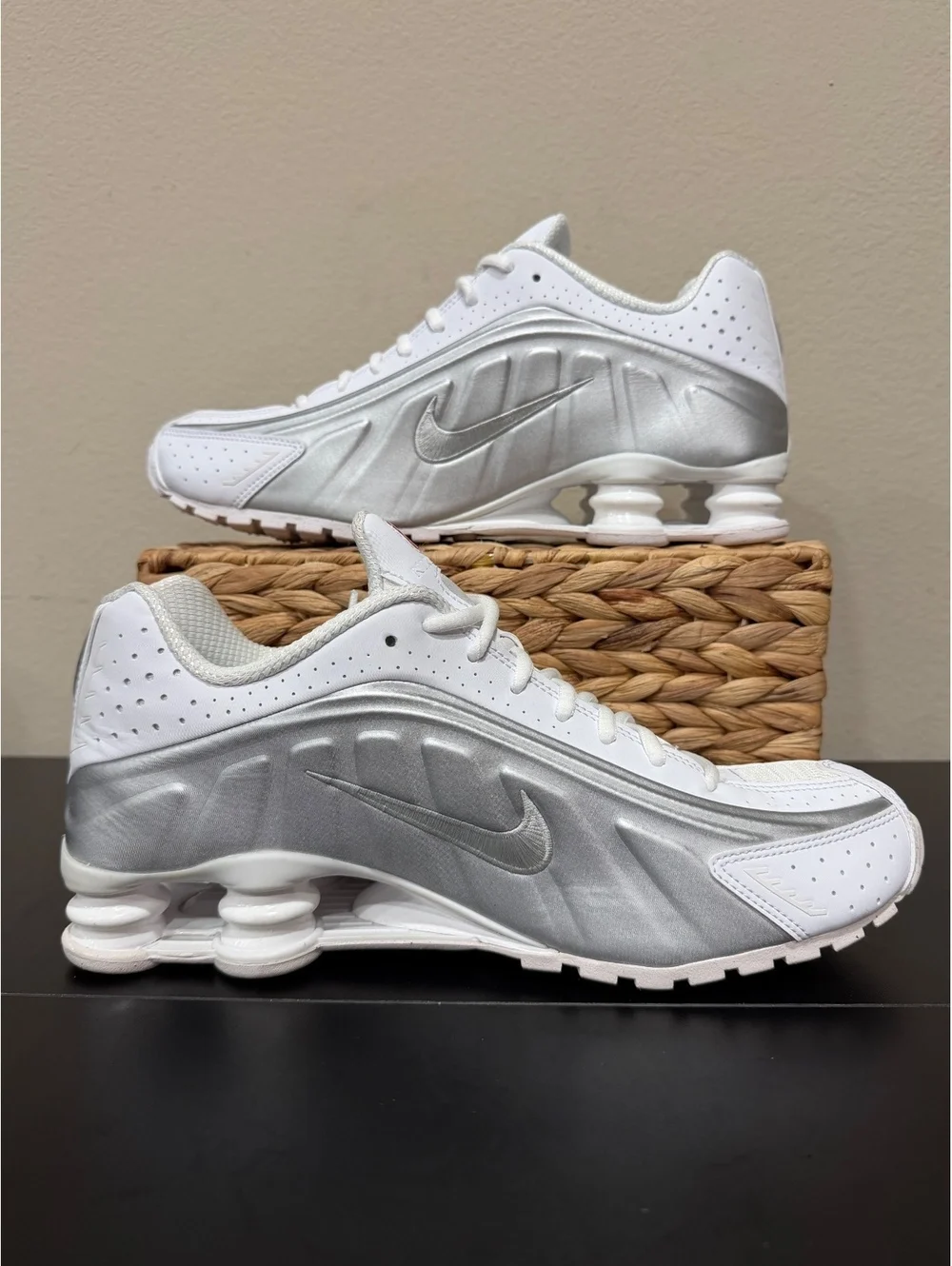 Size 10 - Nike Shox R4 “White Metallic Silver” 2024